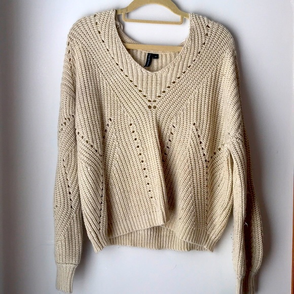 Cozy oversized Style Knit Cream Sweater - Picture 1 of 6